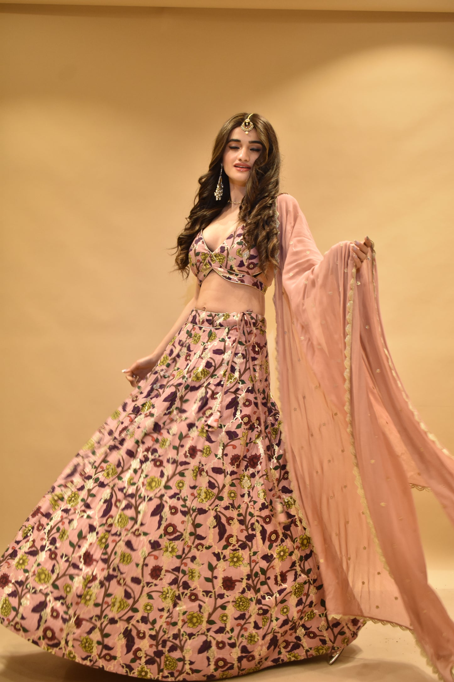 Floral Design with minimal Thread Embraided Lehenga