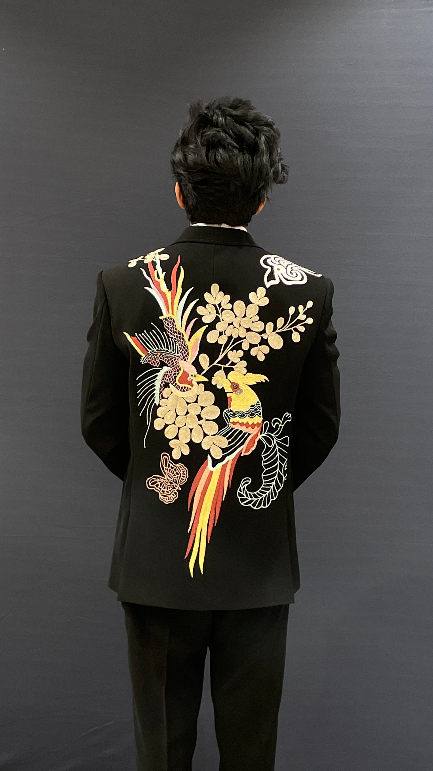 Thread Embroided Print Tuxedo